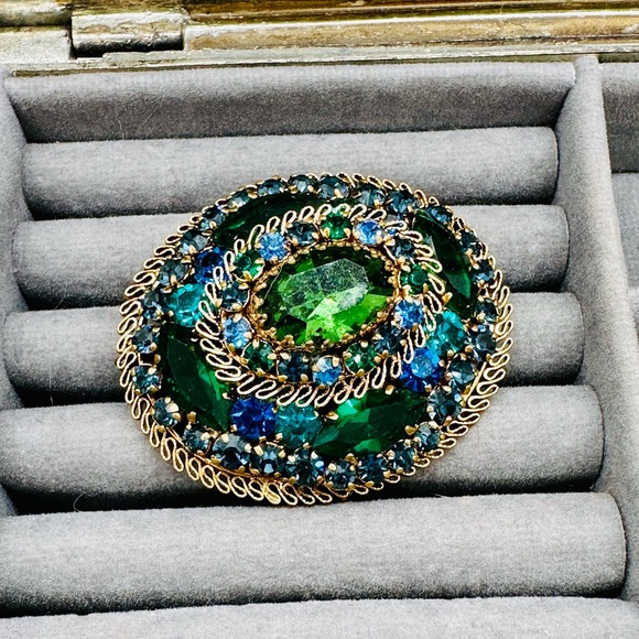Vintage Blue Green Rhinestone Brooch - Picture 3 of 15